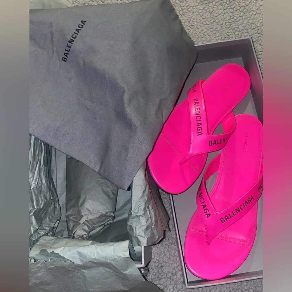 flip flop balenciaga